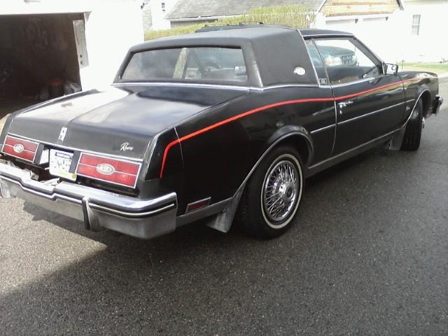 1985 Buick Riviera Unknown