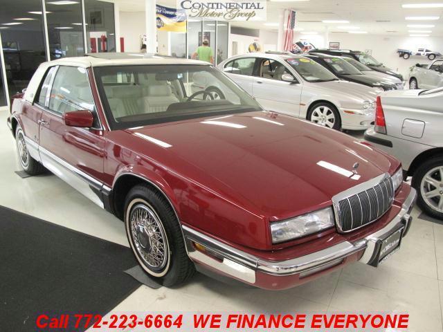 1992 Buick Riviera Unknown