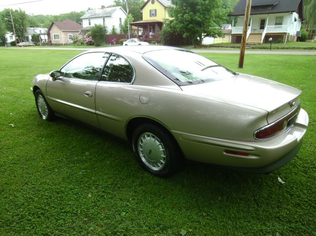 1995 Buick Riviera GT Premium