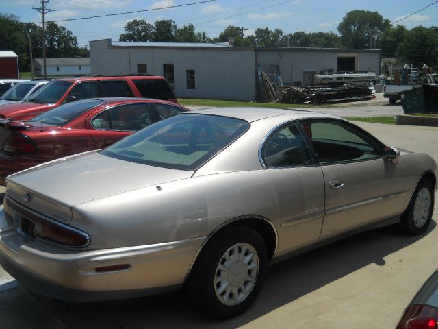 1995 Buick Riviera GT Premium