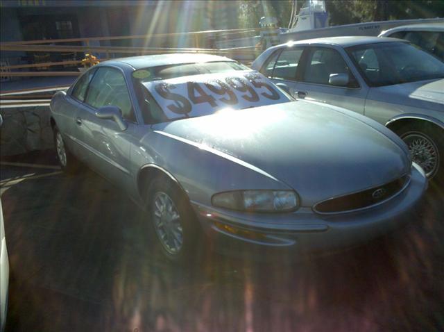 1995 Buick Riviera Unknown