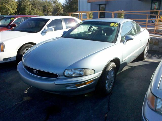 1995 Buick Riviera Unknown