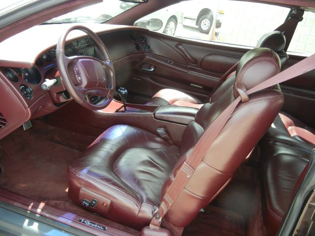 1995 Buick Riviera GT Premium