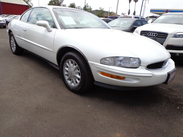 1996 Buick Riviera GT Premium