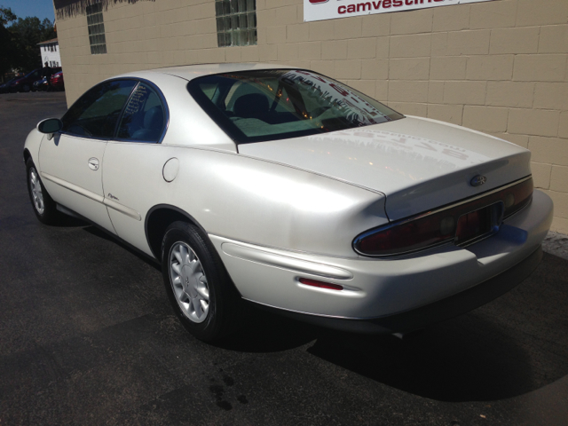 1997 Buick Riviera GT Premium