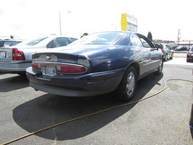 1998 Buick Riviera GT Premium