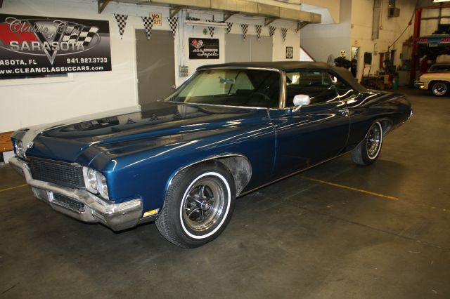 1971 Buick Roadmaster XLT 3 Row Seat