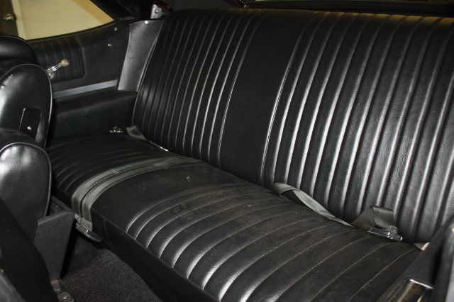 1971 Buick Roadmaster XLT 3 Row Seat