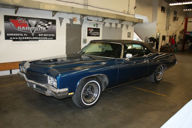 1971 Buick Roadmaster XLT 3 Row Seat