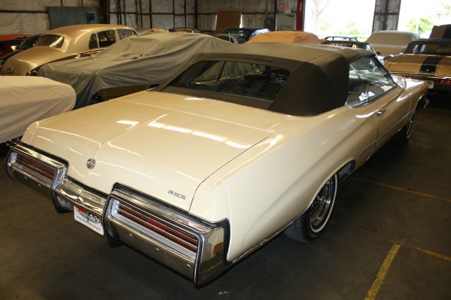 1973 Buick Roadmaster LT Z71 Off-road