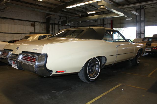 1973 Buick Roadmaster LT Z71 Off-road