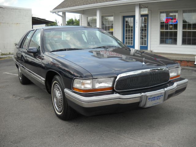 1993 Buick Roadmaster SLT 25