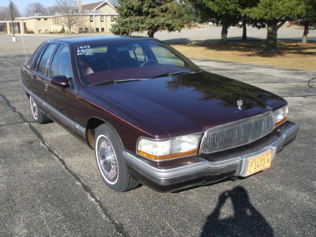 1993 Buick Roadmaster SLT 25