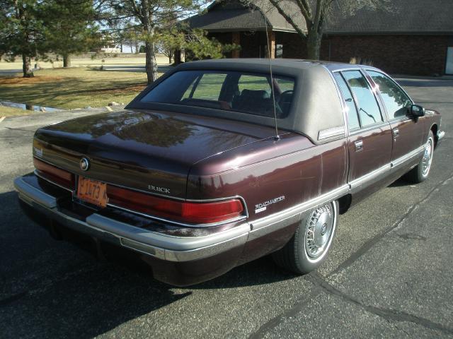 1993 Buick Roadmaster SLT 25