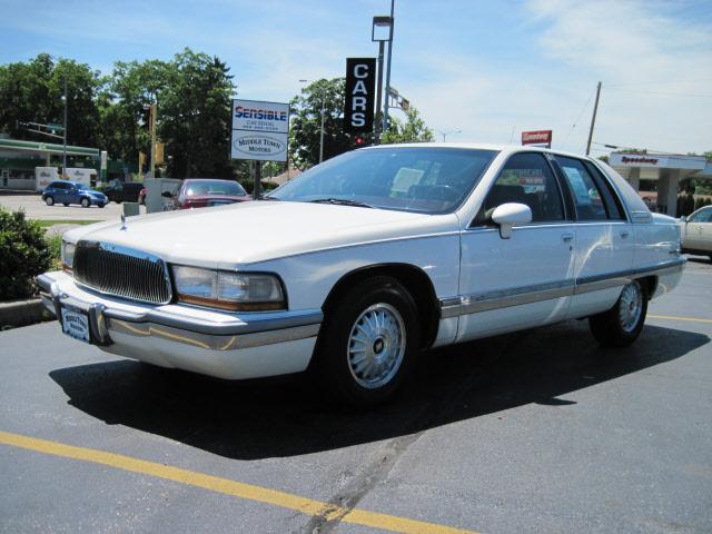 1993 Buick Roadmaster SLT 25