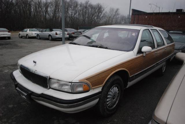 1993 Buick Roadmaster Denali Pickup 4D 5 3/4 Ft