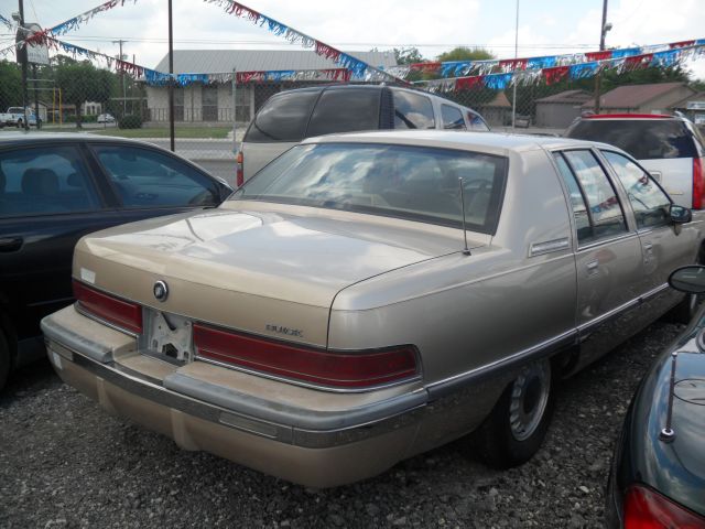 1994 Buick Roadmaster Base