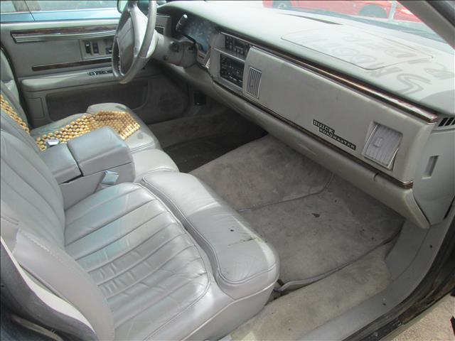 1994 Buick Roadmaster Base