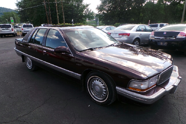 1995 Buick Roadmaster SLT 25