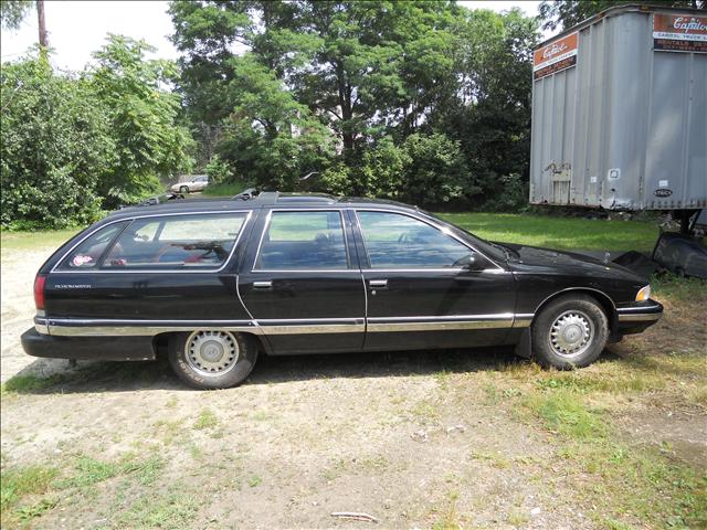 1996 Buick Roadmaster 4dr Sdn I4 CVT 2.5 Sedan