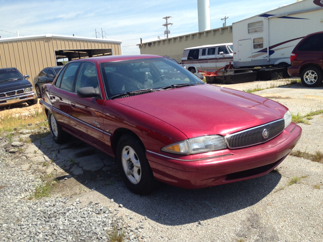 1996 Buick Skylark 4dr Sdn GXE Auto