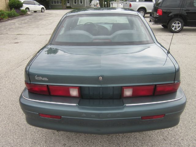 1998 Buick Skylark 14 Box MPR