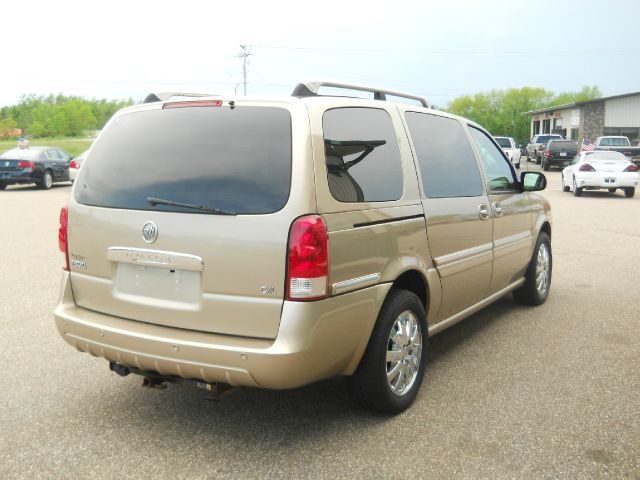 2005 Buick Terraza All The Whistlesbells