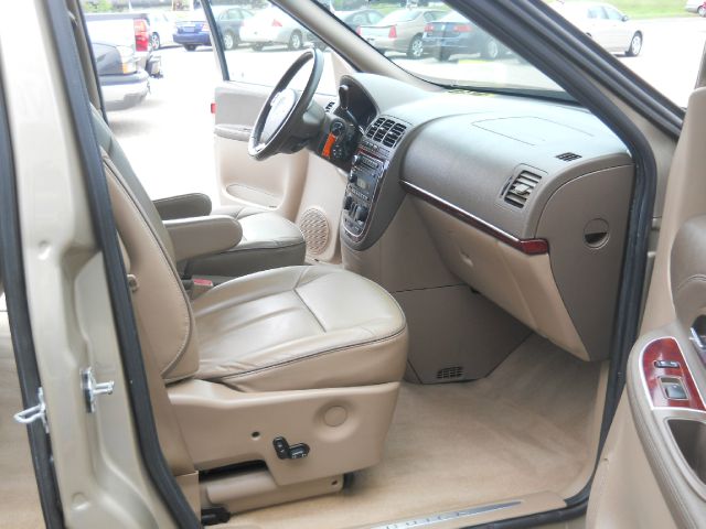 2005 Buick Terraza All The Whistlesbells