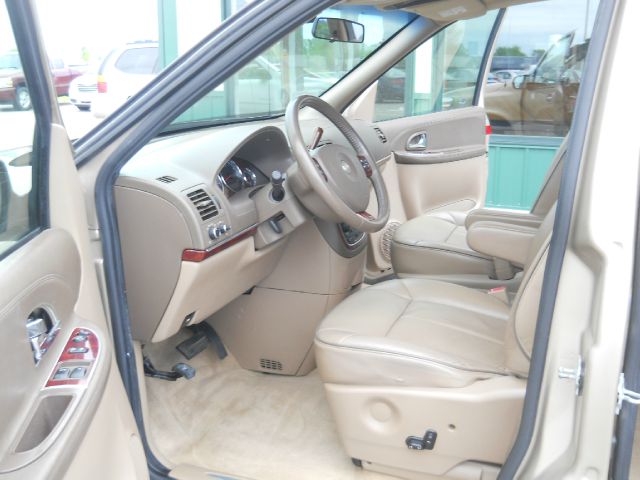 2005 Buick Terraza All The Whistlesbells