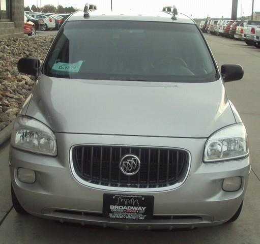 2005 Buick Terraza All The Whistlesbells