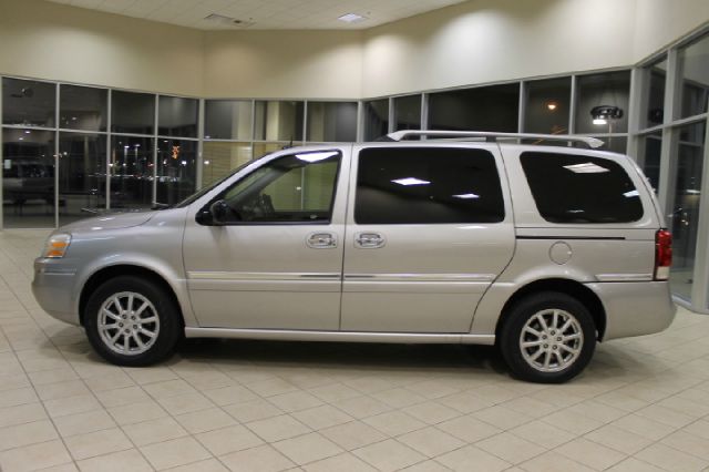 2005 Buick Terraza All The Whistlesbells