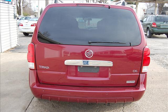 2005 Buick Terraza All The Whistlesbells