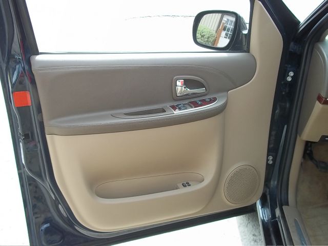 2005 Buick Terraza All The Whistlesbells