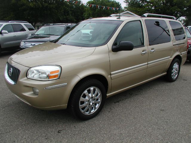 2005 Buick Terraza All The Whistlesbells