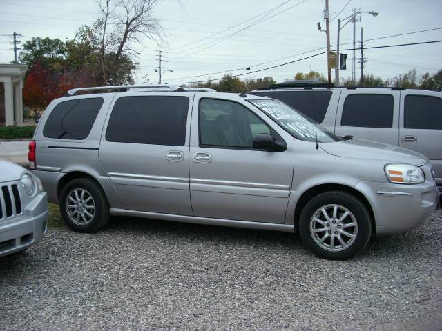 2005 Buick Terraza All The Whistlesbells