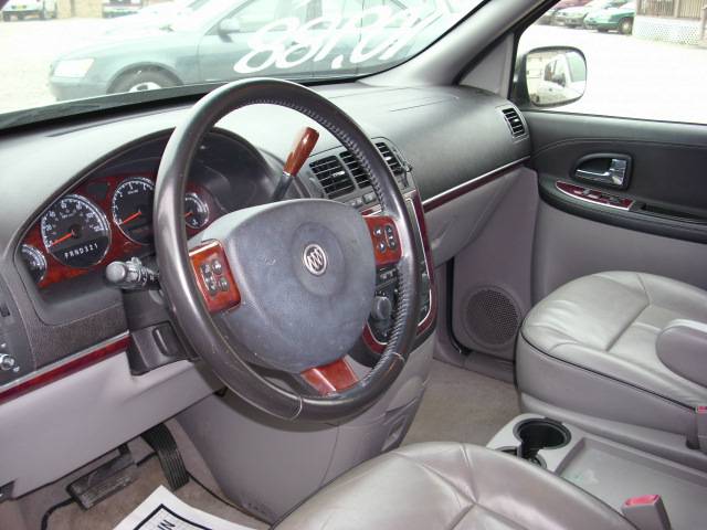 2005 Buick Terraza All The Whistlesbells