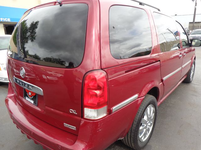 2005 Buick Terraza Convertible LX