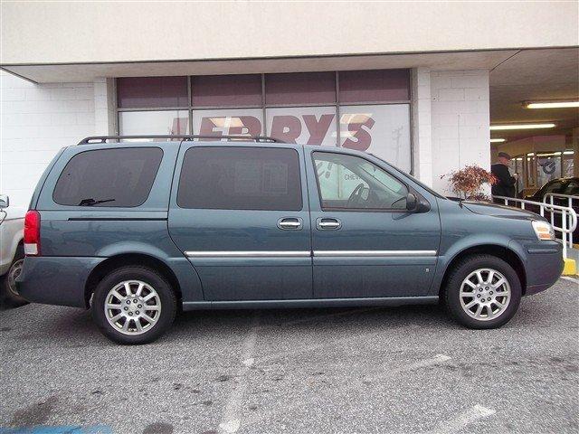 2006 Buick Terraza GS 460 Sedan 4D