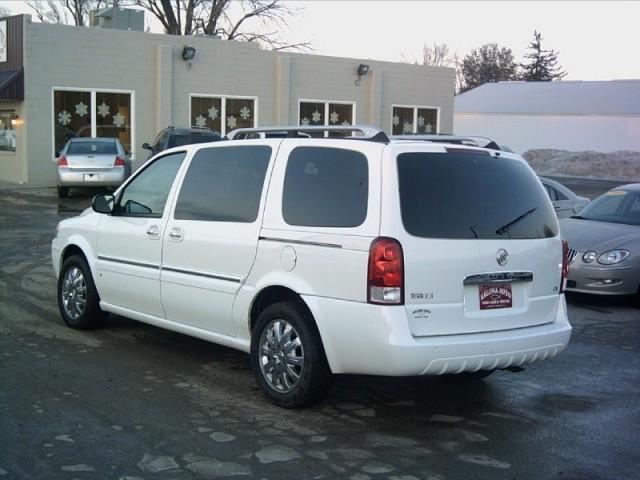 2006 Buick Terraza All The Whistlesbells