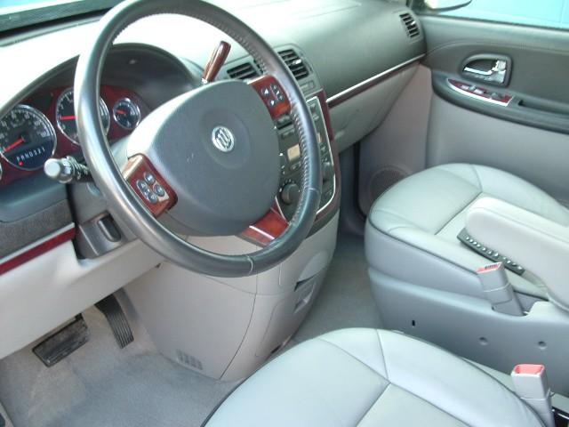 2006 Buick Terraza All The Whistlesbells