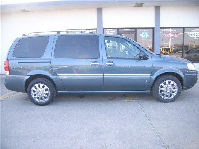 2006 Buick Terraza All The Whistlesbells