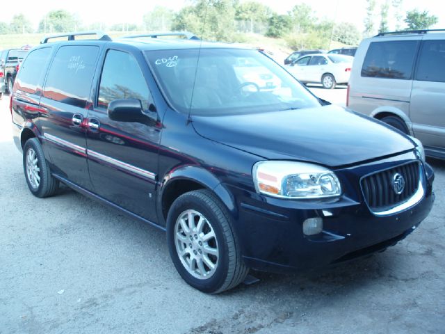 2006 Buick Terraza All The Whistlesbells