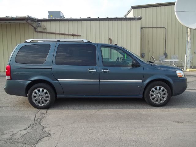 2006 Buick Terraza All The Whistlesbells