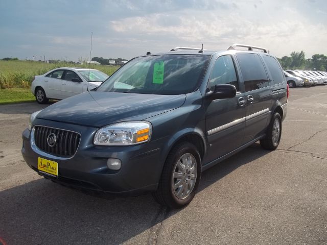 2006 Buick Terraza All The Whistlesbells