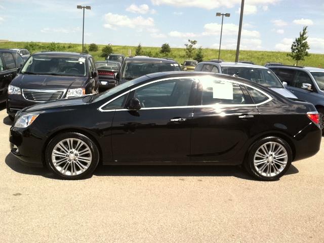 2012 Buick Verano 1500 4x4 Sport