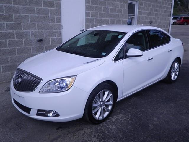 2013 Buick Verano Turbo / Komfort