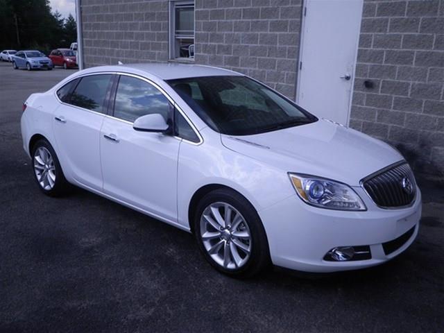 2013 Buick Verano Turbo / Komfort