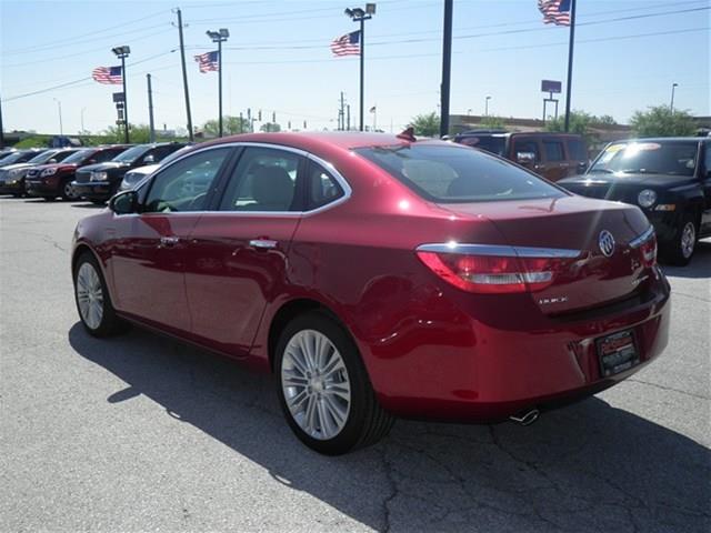 2013 Buick Verano SE Sedan