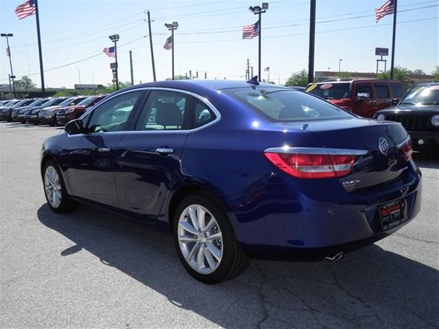 2013 Buick Verano SE Sedan