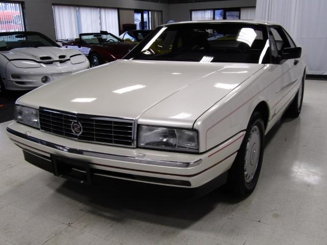 1990 Cadillac Allante 4x4 Supercab Lariat